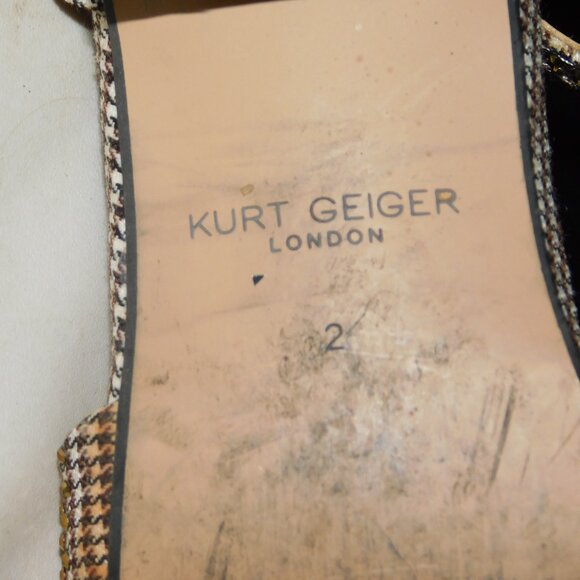 Kurt Geiger London Mini Kensington Block Heel Sandal Girls Size 2 Gold Glitz - Picture 9 of 12